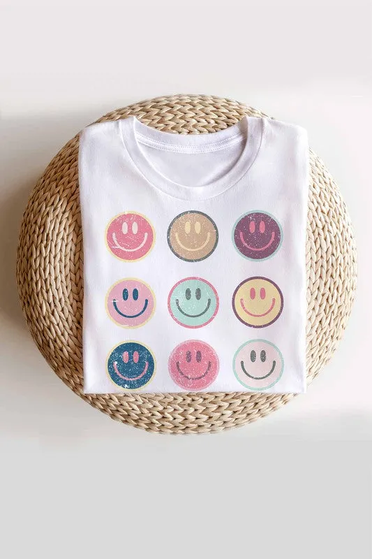 HAPPY FACE GALLERY GRAPHIC TEE