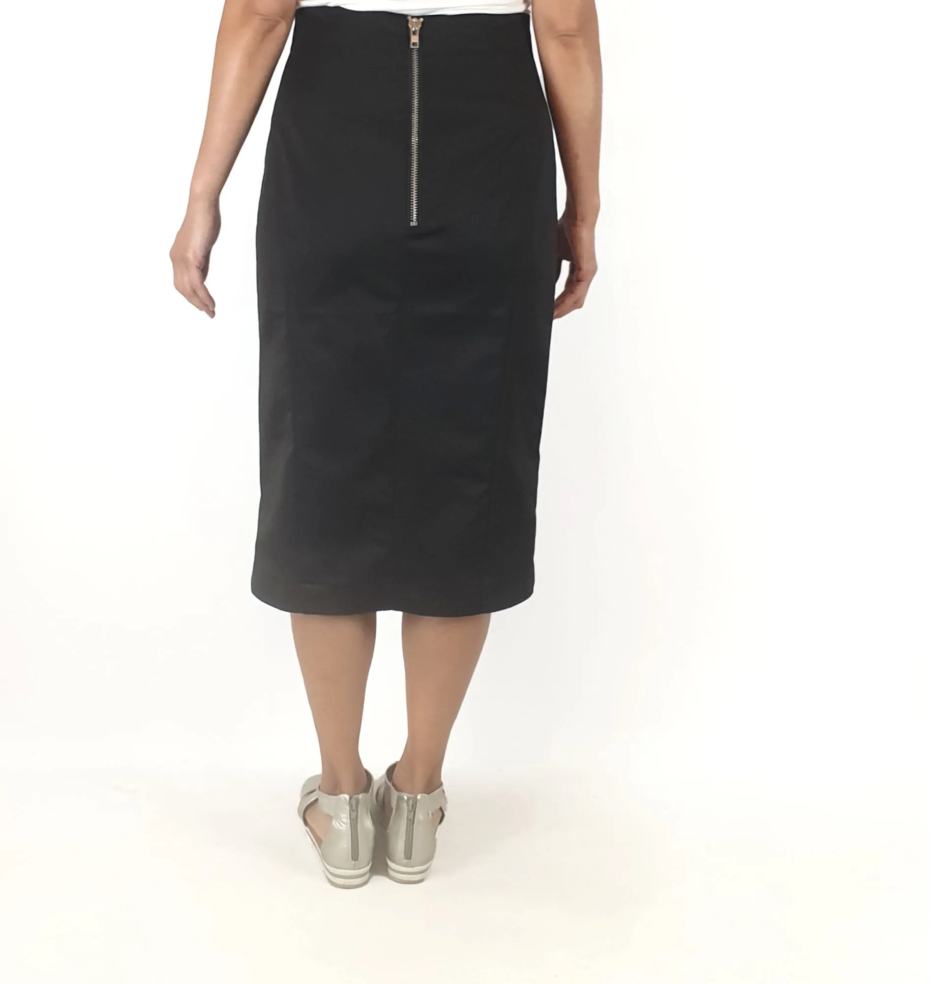 Kinki Gelinki black pencil skirt size 12 (best fits 10)