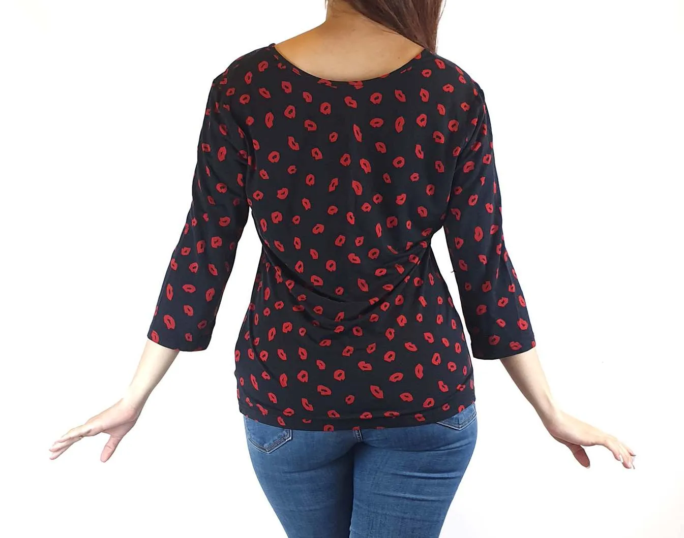 Maiocchi black top with red lips print size 10