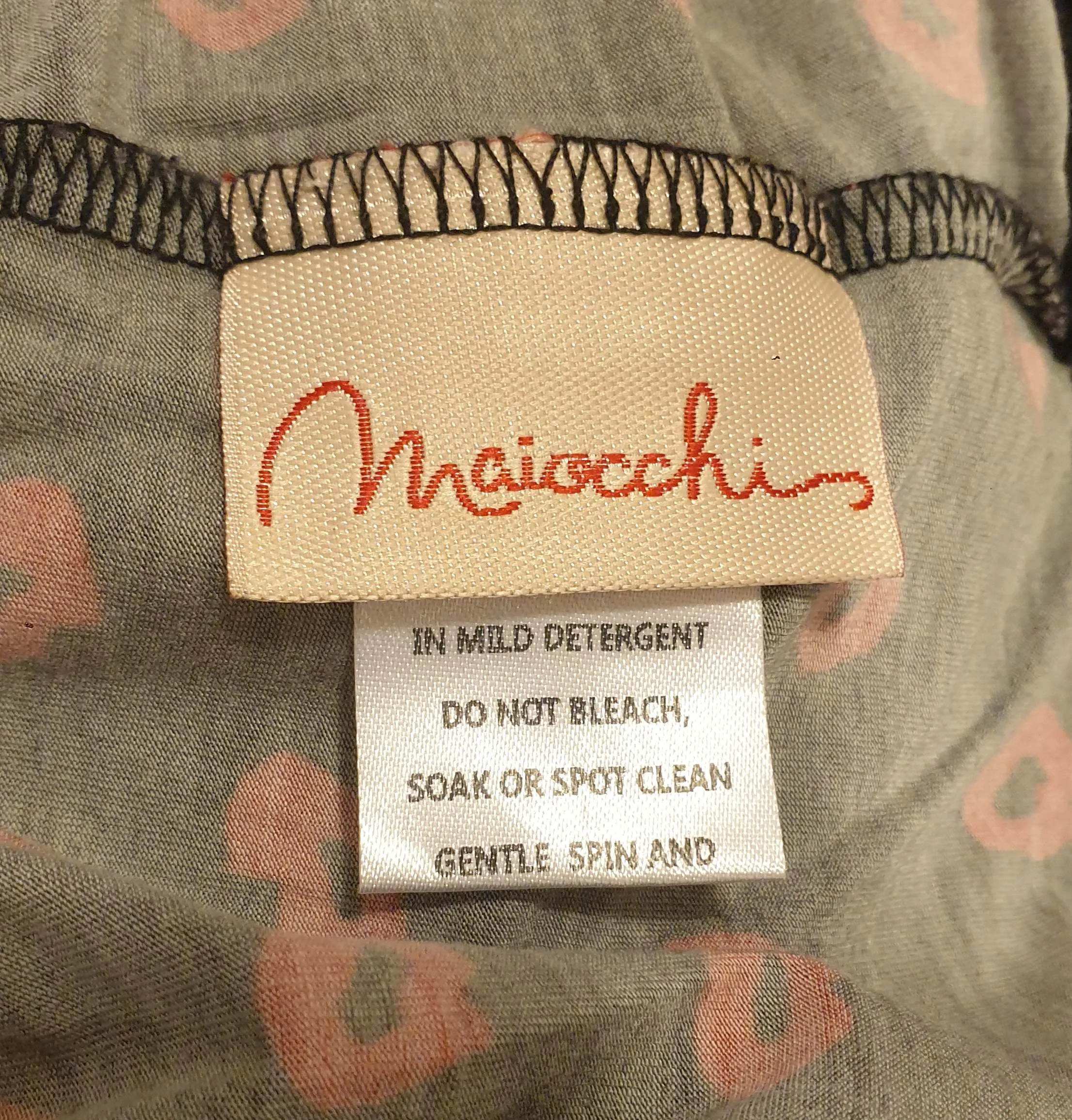 Maiocchi black top with red lips print size 10