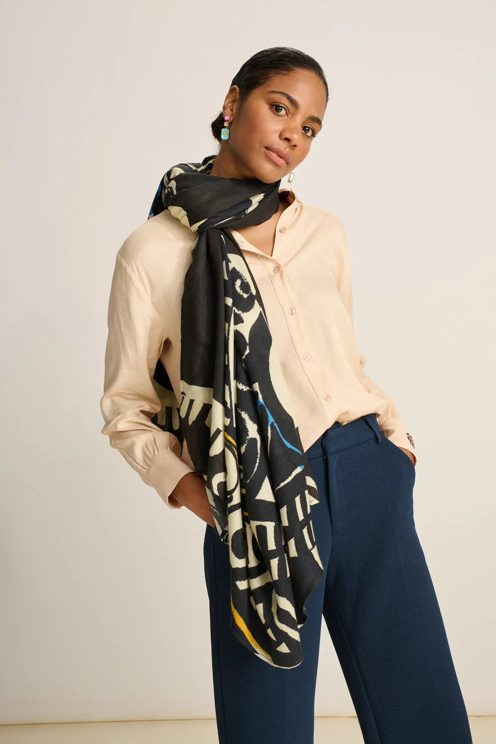 POM Shawl - Pride Black & White
