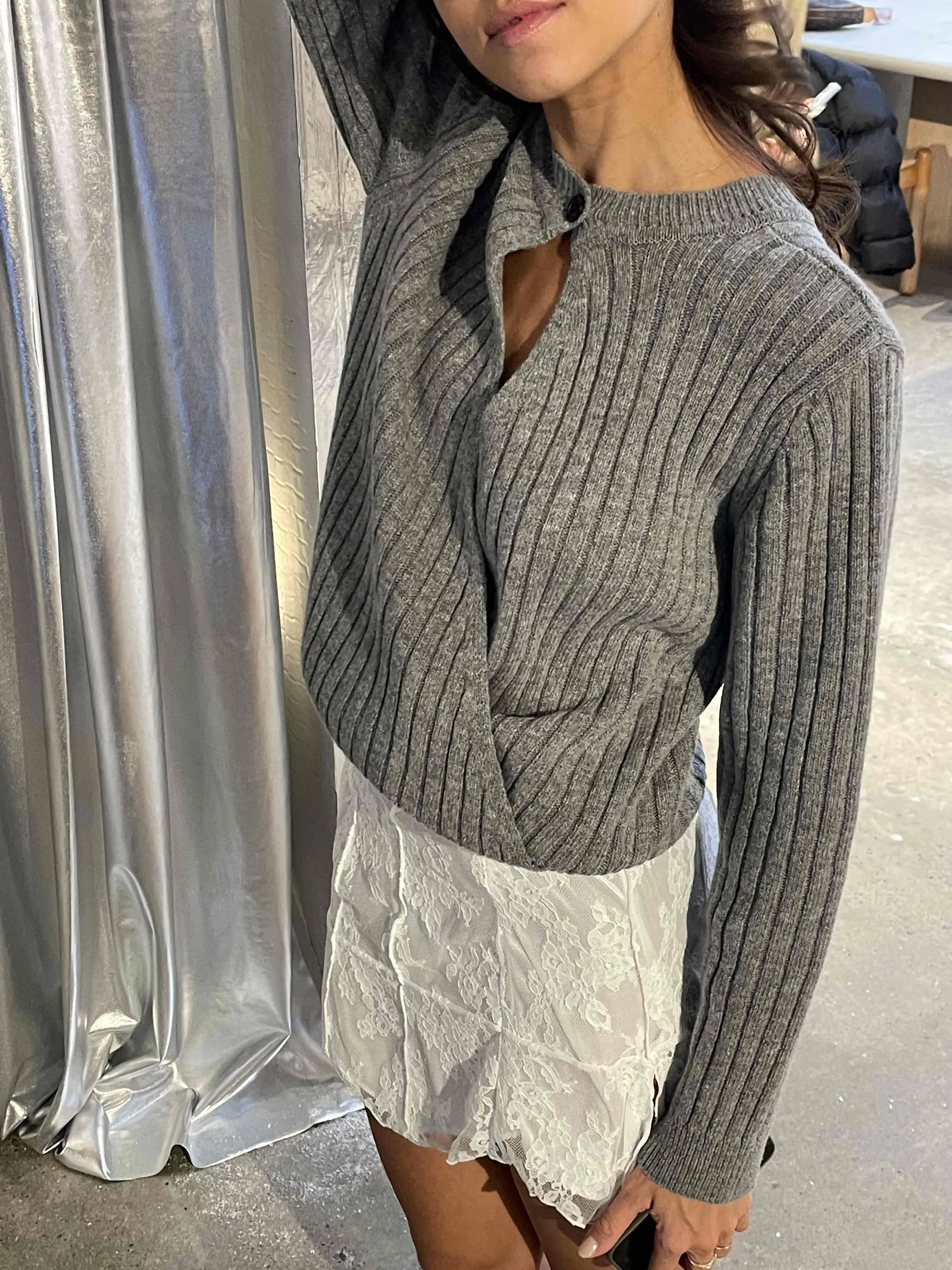 Round Collar Open Back Ribbed Knit Grey
