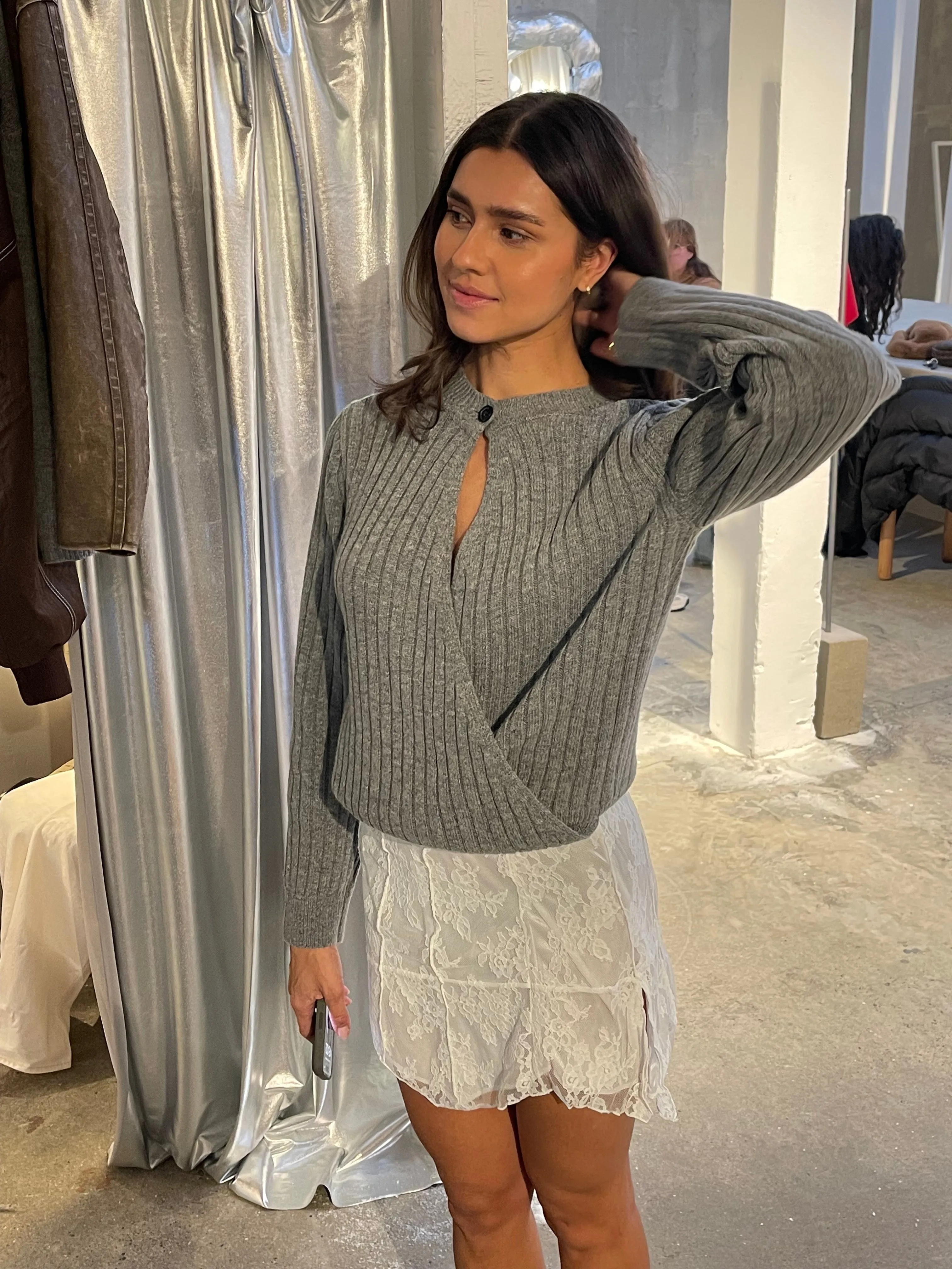 Round Collar Open Back Ribbed Knit Grey