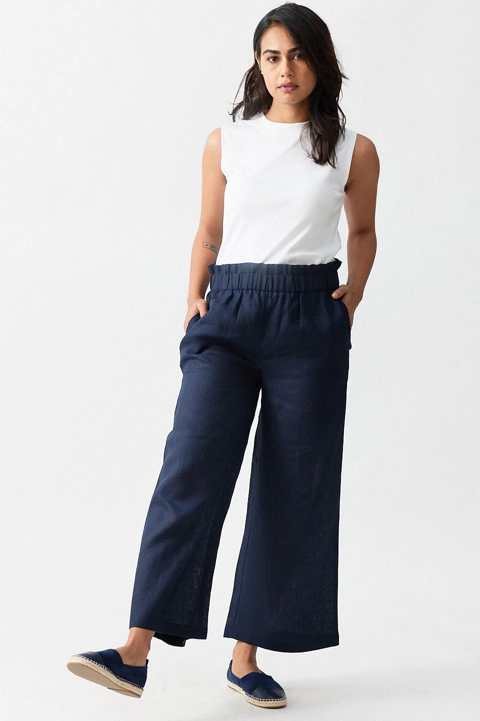 The Linen Flared Pants