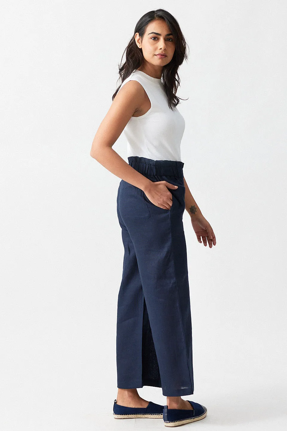 The Linen Flared Pants