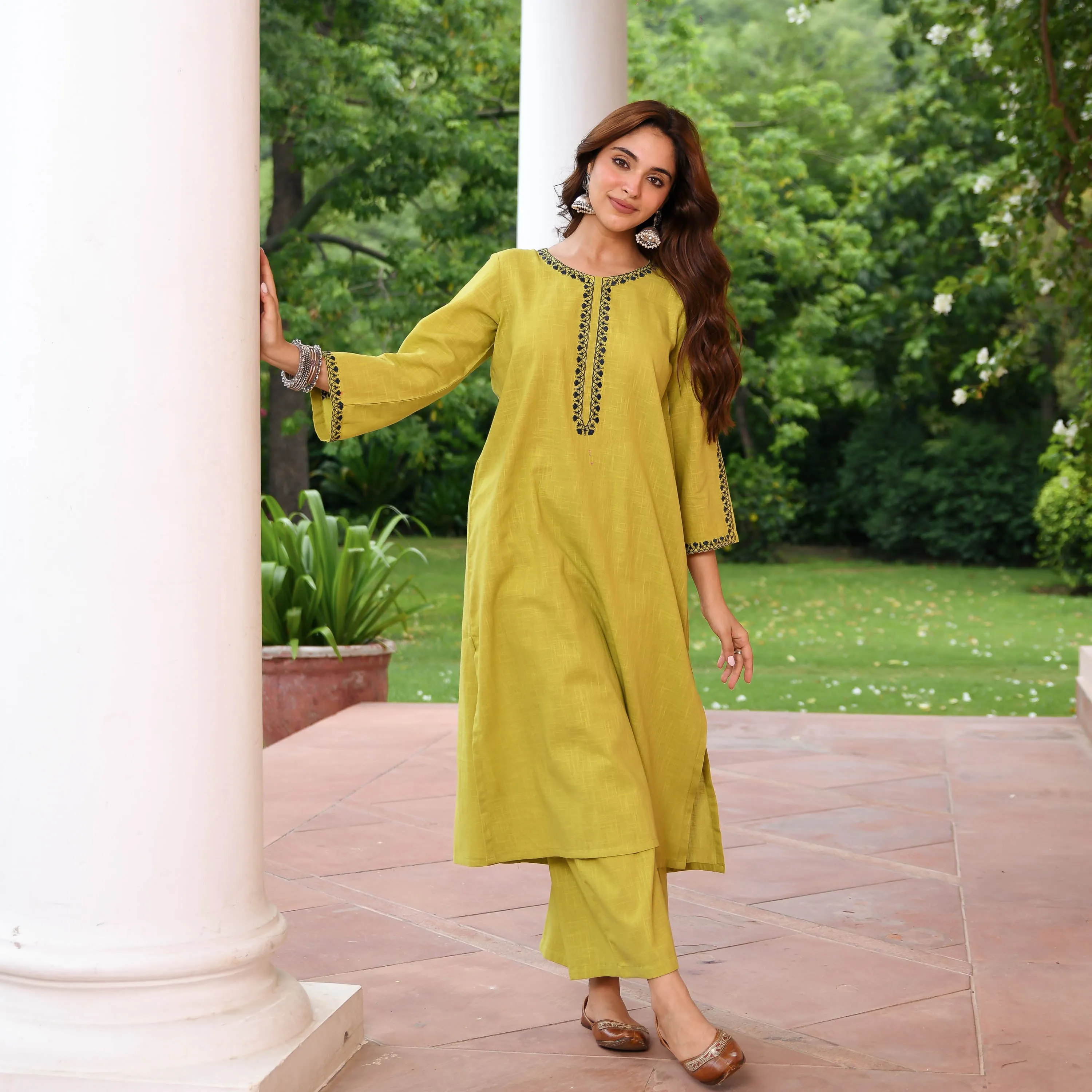 Threaded Elegance Kurta Set